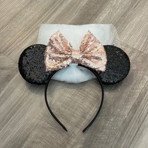 Rose gold Minnie ears with veil